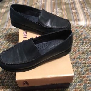 Hush Puppies Loafers